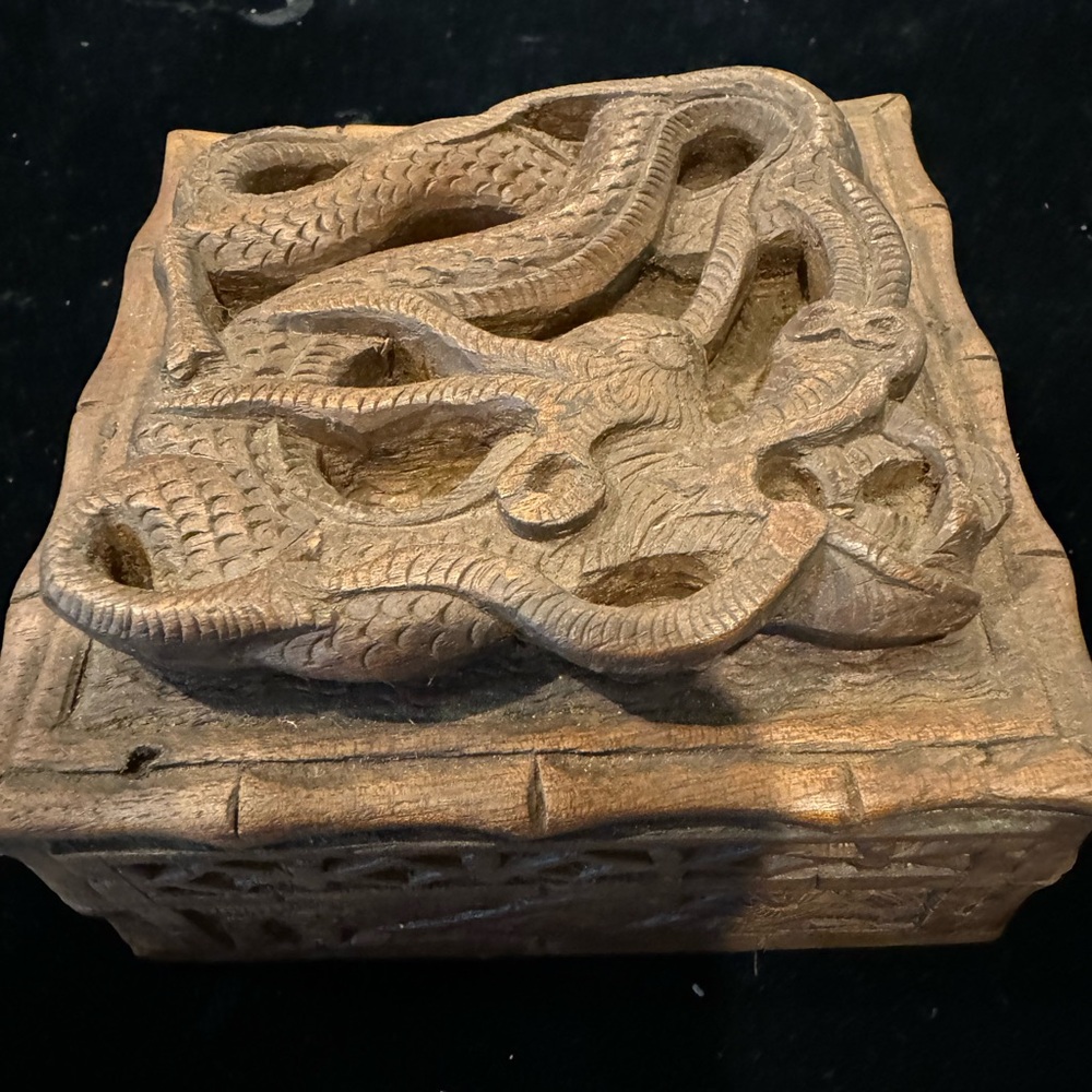 Beautifully Carved Dragon Jewelry Box